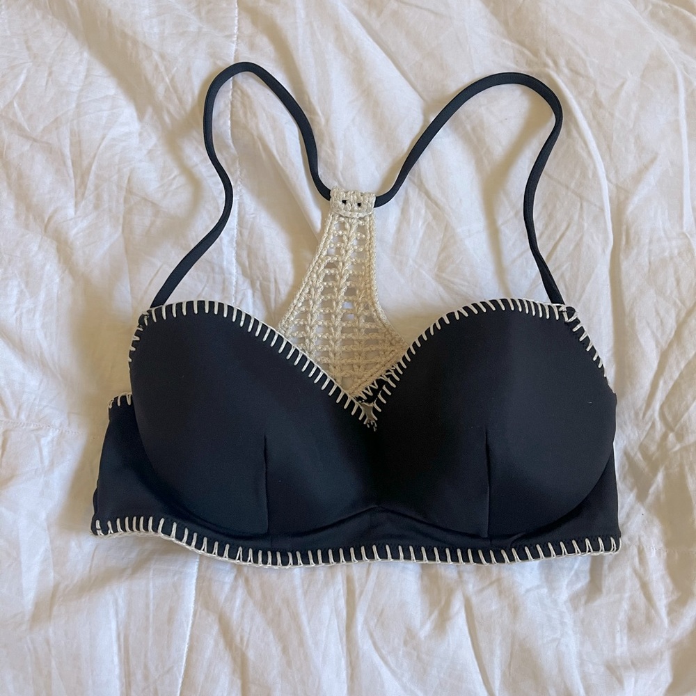Black and white bikini top